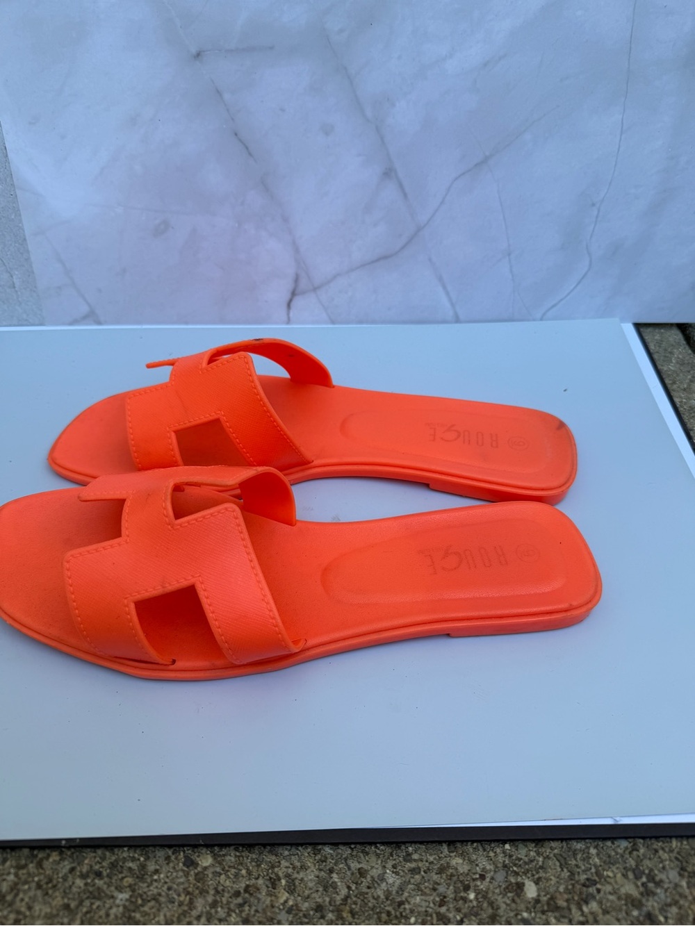 Women’s Slide Sandals in Bright Orange - Unbranded